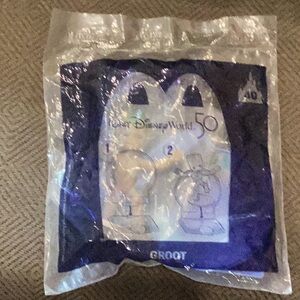 Marvel Groot McDonald’s 2021 Walt Disney World 50th #40 Action Figure Toy 3”